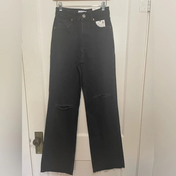 Zara High Rise Wide Leg Distressed Black Jeans size 4 NWT - Picture 1 of 6